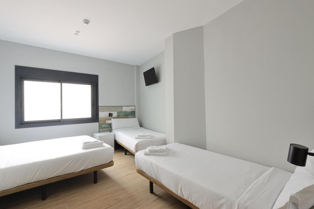 Hey Rooms Cerdanyola del Vallès Exterior foto